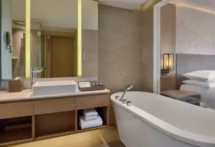 Phuket Marriott Resort & Spa, Merlin Beach - 57