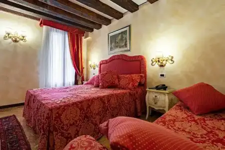 Mercurio Venezia - 66