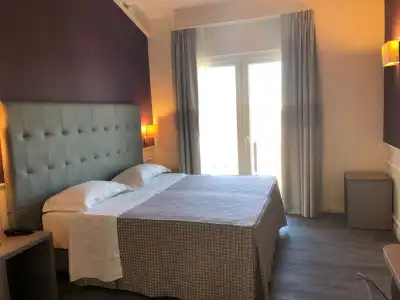 Savoia Regency - 66