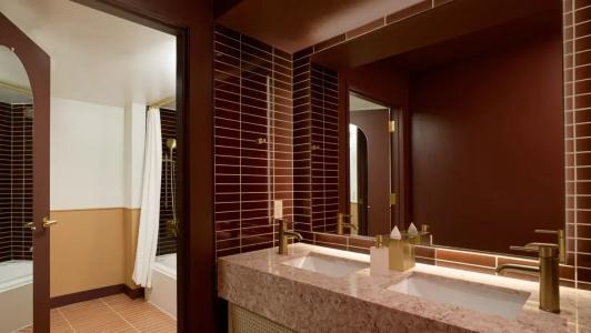 Renaissance Austin Downtown - 14