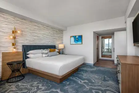 Sheraton San Diego Resort - 75
