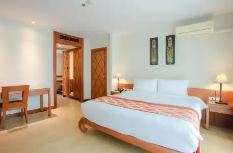 The Royal Paradise & Spa - 163