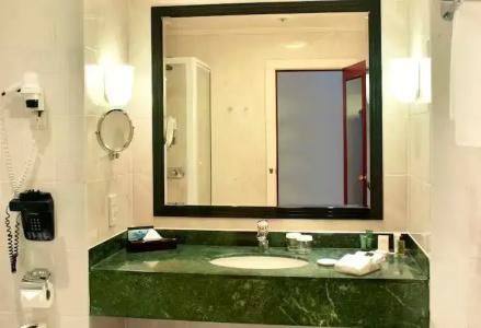 Hilton Antwerp Old Town - 55