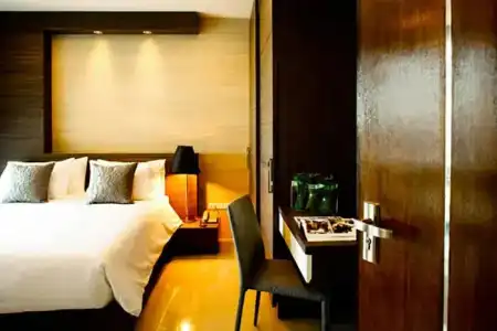 Crystal Suites Suvarnabhumi Airport - 48
