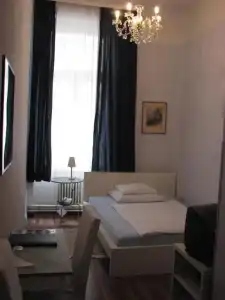 Pension Lerner - 12