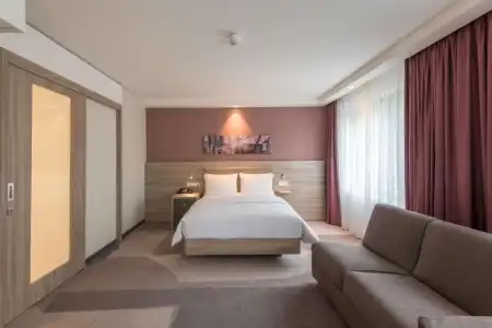 Hampton by Hilton Frankfurt City Centre East - 24