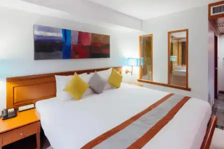 Sunset Beach Resort - 4