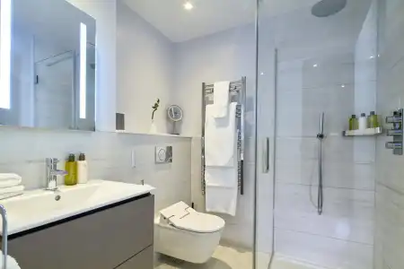Cheval Harrington Court at South Kensington - 100