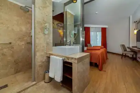Commodore Elite Suites & Spa - All Inclusive - 32