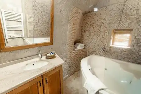 Amber Cave Suites - 64