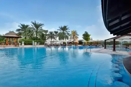 Hilton Jumeirah - 25