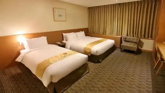 Skypark Central Myeongdong - 32
