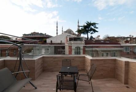 Seraglio & Suites - 99