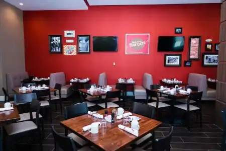Holiday Inn Houston Downtown by IHG - 17