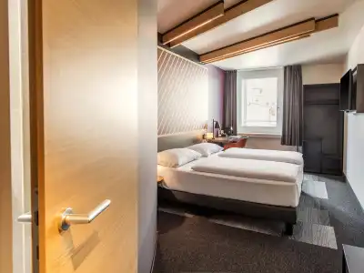 B&B Nürnberg-Hbf - 35