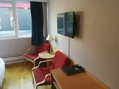Dombåstun - 30
