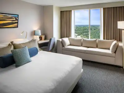 Hyatt Regency Wichita - 72