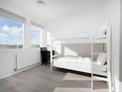 Kef Guesthouse by Keflavík Airport - 2