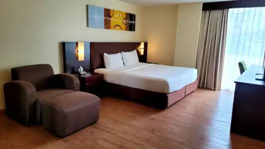 Lohas Residences Sukhumvit - 57