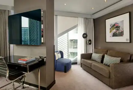 Montcalm East, Autograph Collection - 70