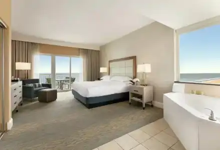 Hilton Ocean City Oceanfront Suites - 83