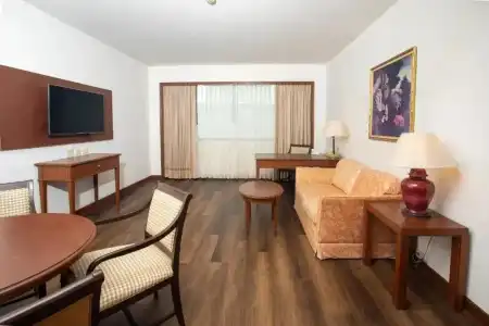 Ramada by Wyndham D MA - 66