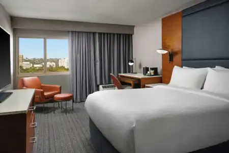 Courtyard by Marriott Los Angeles Century City/Beverly Hills - 2