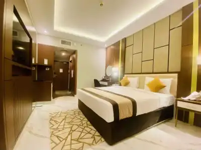 Golden Tulip Deira - 40