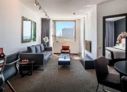 Alexander– Tel Aviv - 42