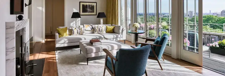 The Dorchester - 119