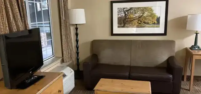MainStay Suites Las Vegas Convention Center - 25