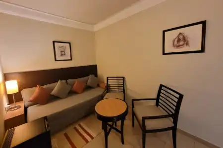 Hôtel Tiba - 41
