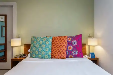 Kasa El Paseo Miami Beach - 43