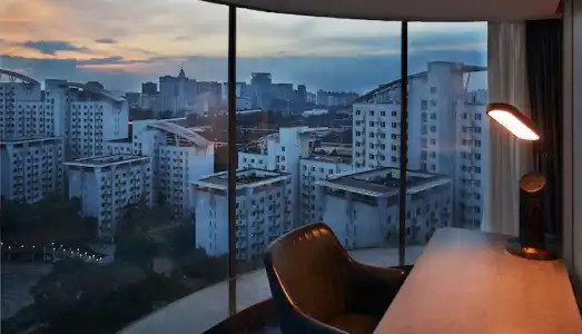 Park Plaza - 25