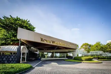 Royal Wing Suites & Spa Pattaya - 0