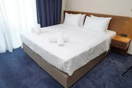 Tiflisi Inn - 73