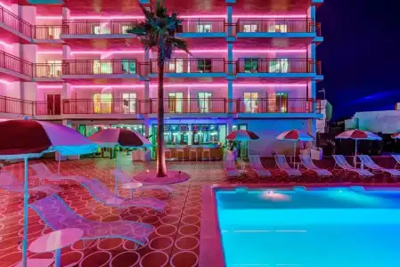 Romeos Ibiza - Adults Only - 25