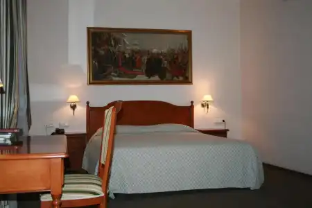 Academy - 12