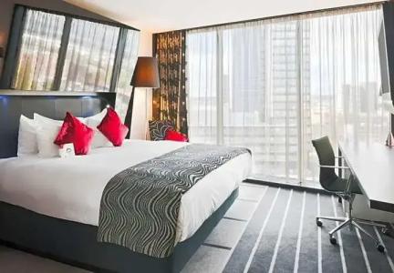 Crowne Plaza Manchester City Centre by IHG - 41