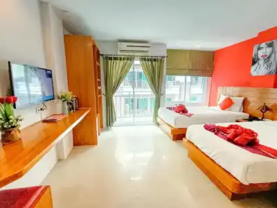 PJ Patong Resortel - 96