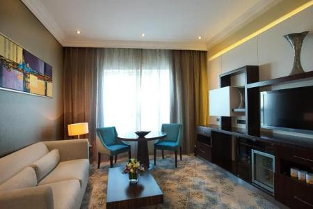 Elite Byblos - 82