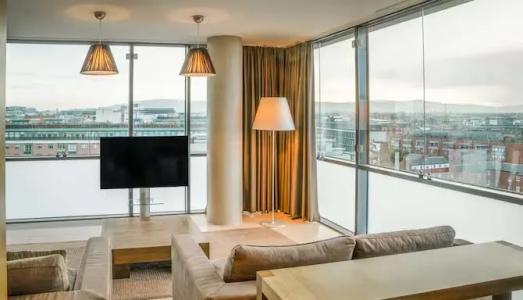 Radisson Blu Royal, - 47