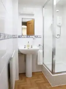 Abbotsford Guest House - 10