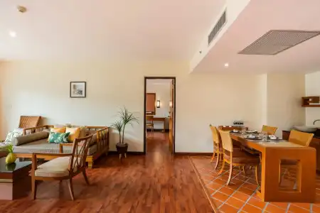 Naithonburi Beach Resort - 40