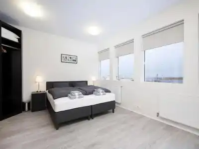 Kef Guesthouse by Keflavík Airport - 8