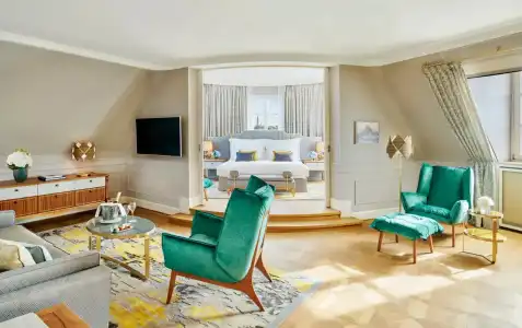 Mandarin Oriental, - 77