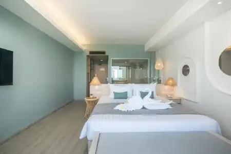 Cosy Beach - 86