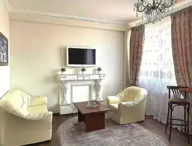 на Набережной - 132