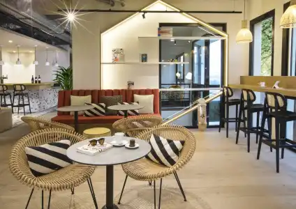 Hôtel Life Bordeaux Gare - BG - 10