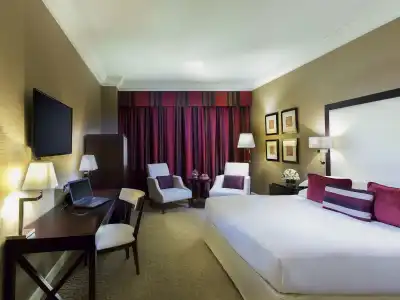 Mövenpick Grand Al Bustan Dubai - 49
